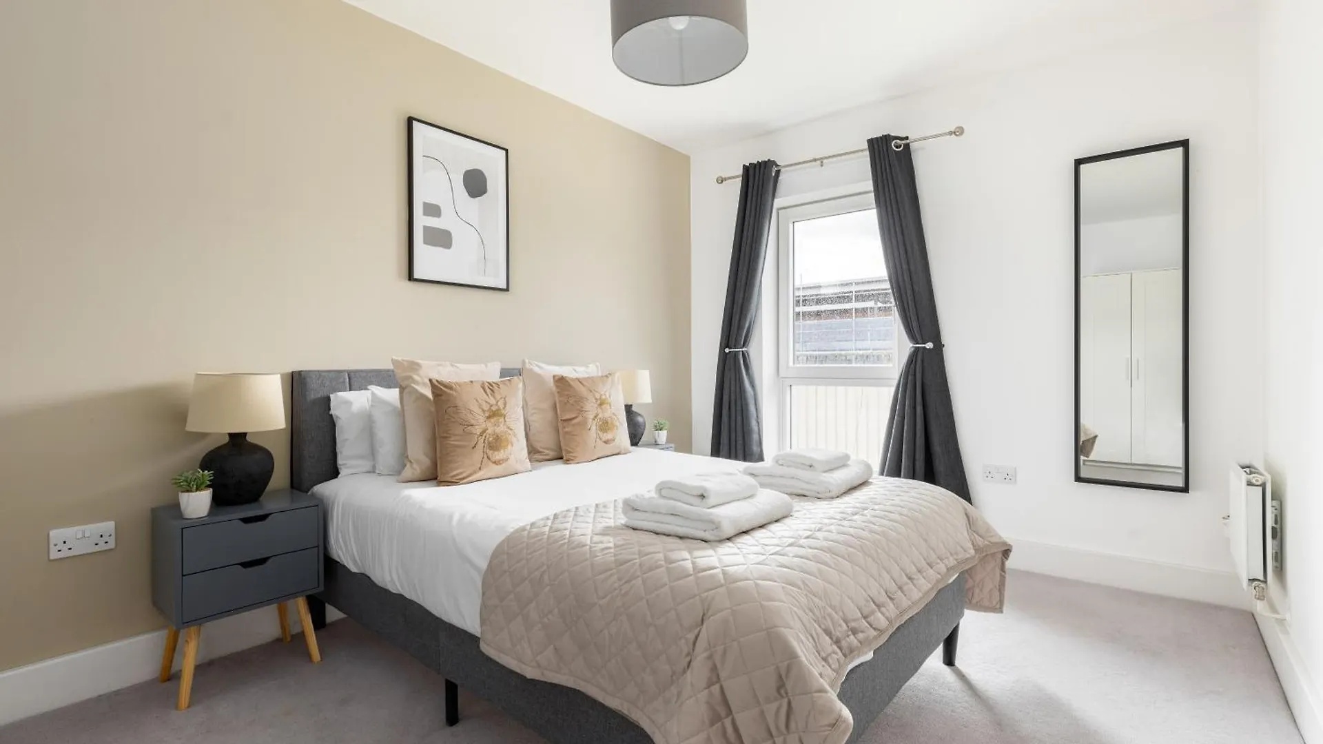 The Bridge Apartment London 0*,