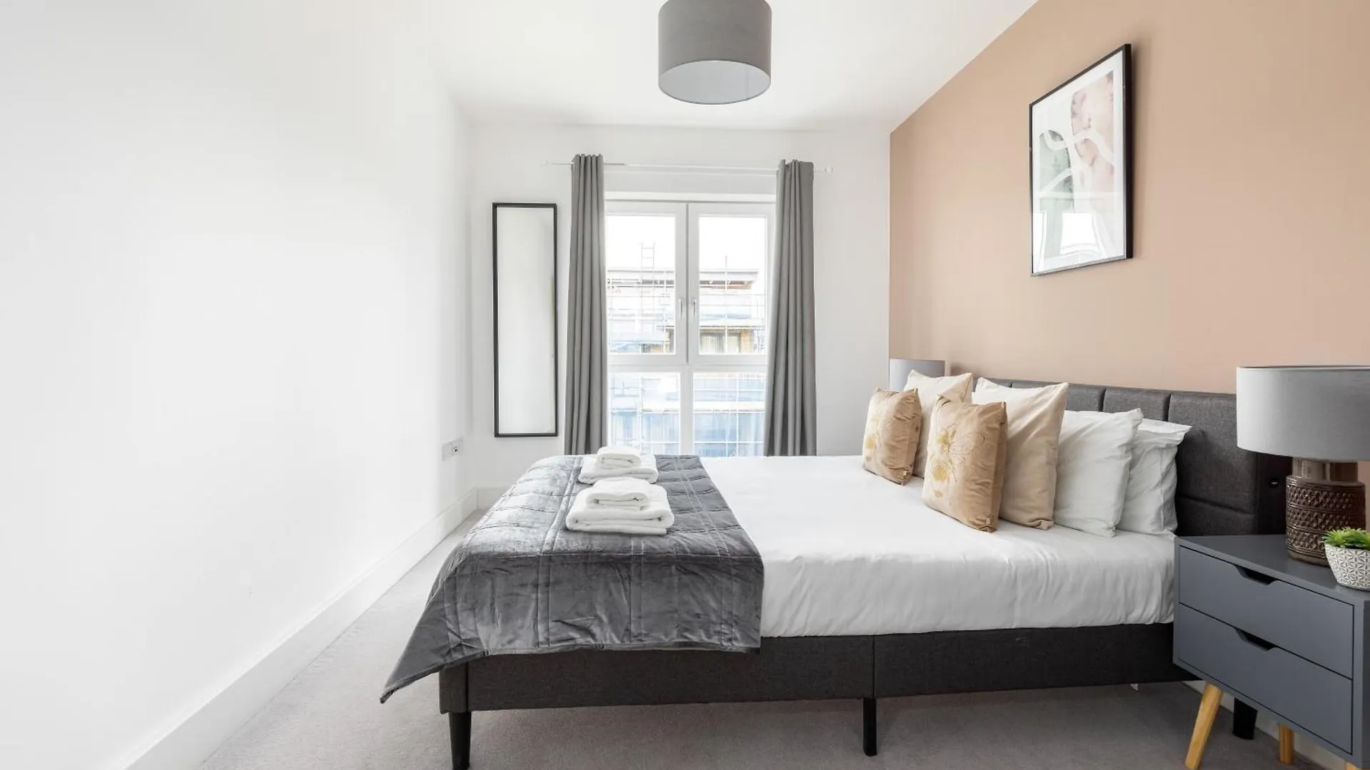 The Bridge Apartment London